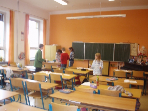 /galeria/Dzień projektowy 2010/87b6de3e74a642f43a85b7e764a50170.jpg